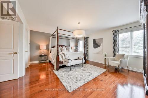 585 Hancock Way, Mississauga (Lorne Park), ON - Indoor Photo Showing Bedroom