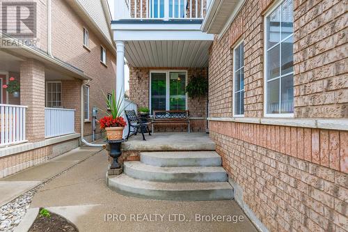 13 Legend Lane, Brampton (Fletcher'S Creek Village), ON - Outdoor With Exterior