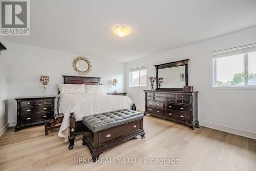 13 Legend Lane, Brampton (Fletcher'S Creek Village), ON - Indoor Photo Showing Bedroom