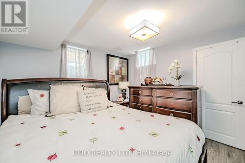 13 Legend Lane, Brampton (Fletcher'S Creek Village), ON - Indoor Photo Showing Bedroom