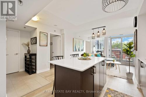 401 - 11 Superior Avenue, Toronto (Mimico), ON - Indoor Photo Showing Kitchen