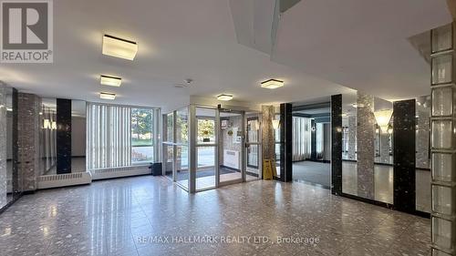 1811 - 3077 Weston Road, Toronto (Humberlea-Pelmo Park), ON - Indoor Photo Showing Other Room