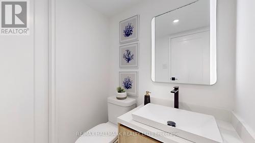 1811 - 3077 Weston Road, Toronto (Humberlea-Pelmo Park), ON - Indoor Photo Showing Bathroom