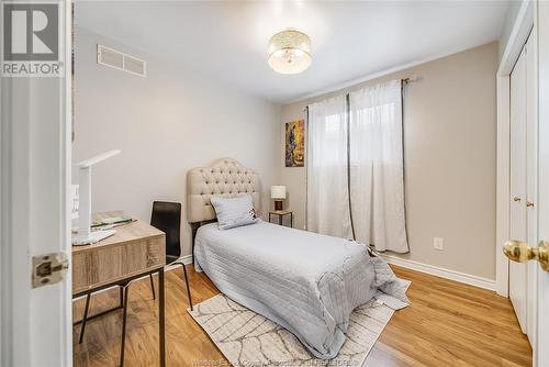 10258 Paulina, Windsor, ON - Indoor Photo Showing Bedroom