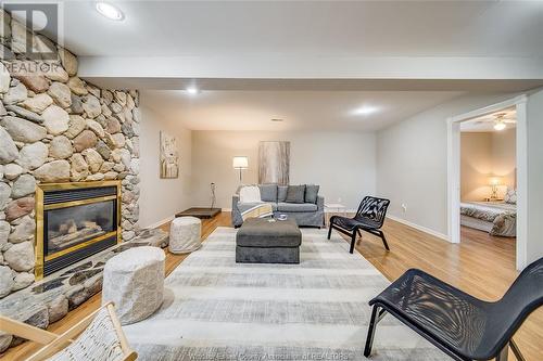 10258 Paulina, Windsor, ON - Indoor Photo Showing Living Room With Fireplace