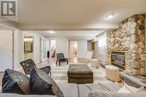 10258 Paulina, Windsor, ON - Indoor Photo Showing Living Room With Fireplace