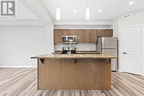 1373 Tremont Drive, Kingston, ON - Indoor Photo Showing Kitchen