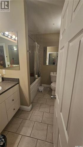 1510 Lorne Avenue, Saskatoon, SK - Indoor Photo Showing Bathroom