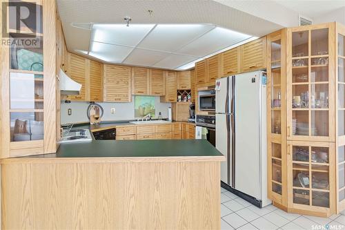 2460 424 Spadina Crescent E, Saskatoon, SK - Indoor Photo Showing Kitchen