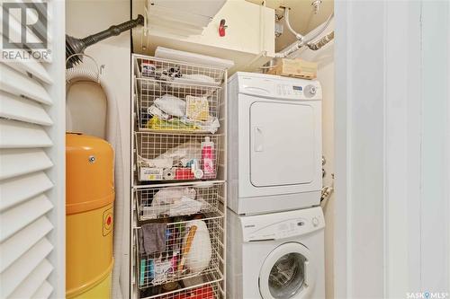 2460 424 Spadina Crescent E, Saskatoon, SK - Indoor Photo Showing Laundry Room