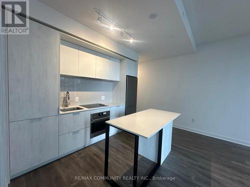 315 - 35 Tubman Avenue, Toronto (Regent Park), ON - Indoor Photo Showing Kitchen