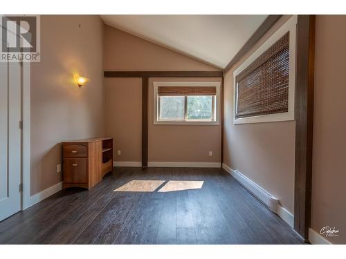 2111 Dunn Road, Christina Lake, BC - Indoor Photo Showing Other Room