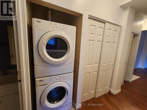 106 - 6400 Huggins Street, Niagara Falls, ON - Indoor Photo Showing Laundry Room