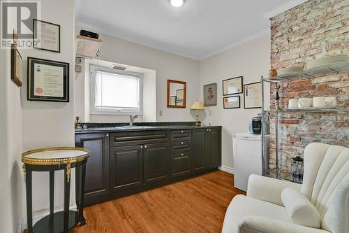 30 Apple Street, Brockville, ON - Indoor Photo Showing Other Room