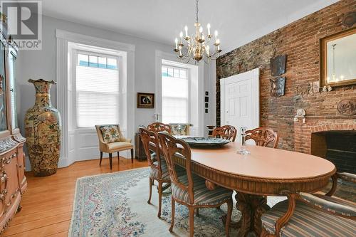 30 Apple Street, Brockville, ON - Indoor Photo Showing Dining Room