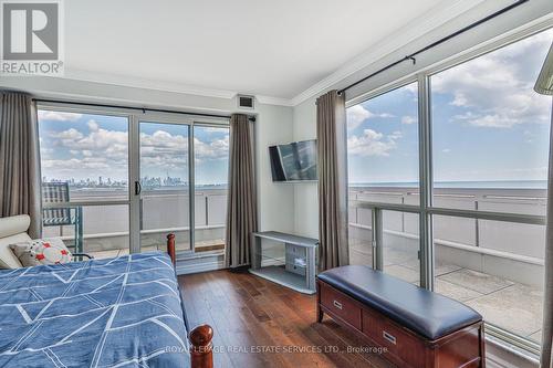 Sph17 - 2261 Lake Shore Boulevard, Toronto, ON - Indoor Photo Showing Bedroom