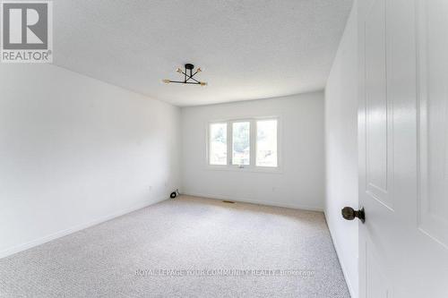 452 Alex Doner Drive, Newmarket (Glenway Estates), ON - Indoor Photo Showing Other Room