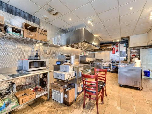 Kitchen - 490 90E Avenue, Montréal (Lasalle), QC - Indoor