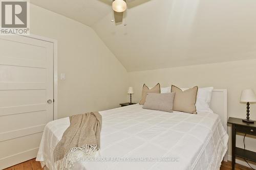 34 Fairfield Avenue, Toronto (Long Branch), ON - Indoor Photo Showing Bedroom