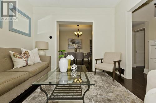 34 Fairfield Avenue, Toronto (Long Branch), ON - Indoor Photo Showing Living Room