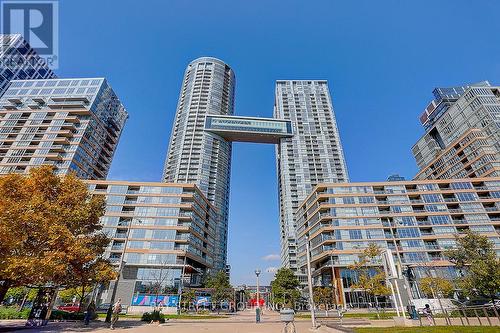 1206 - 15 Iceboat Terrace, Toronto, ON - Outdoor With Facade