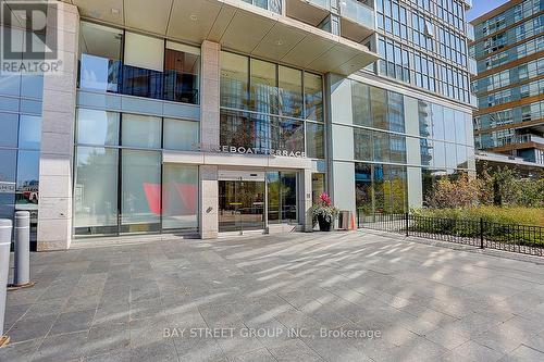 1206 - 15 Iceboat Terrace, Toronto, ON - Outdoor