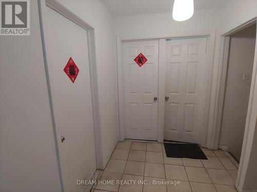 2 Axsmith Crescent, Toronto (Don Valley Village), ON - Indoor Photo Showing Other Room