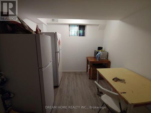 2 Axsmith Crescent, Toronto (Don Valley Village), ON - Indoor Photo Showing Other Room