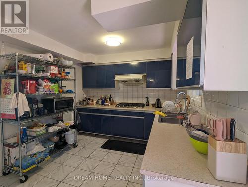 2 Axsmith Crescent, Toronto (Don Valley Village), ON - Indoor Photo Showing Kitchen