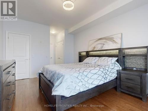 305 - 9519 Keele Street, Vaughan (Maple), ON - Indoor Photo Showing Bedroom