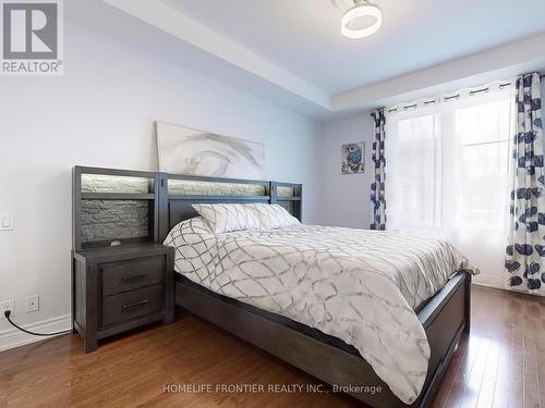 305 - 9519 Keele Street, Vaughan (Maple), ON - Indoor Photo Showing Bedroom