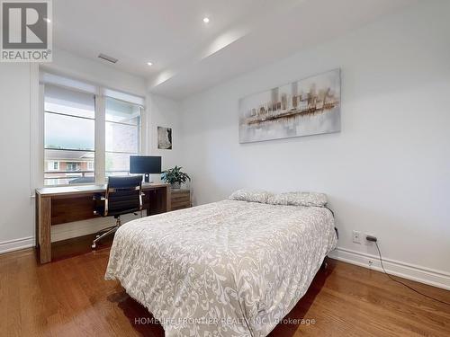 305 - 9519 Keele Street, Vaughan (Maple), ON - Indoor Photo Showing Bedroom