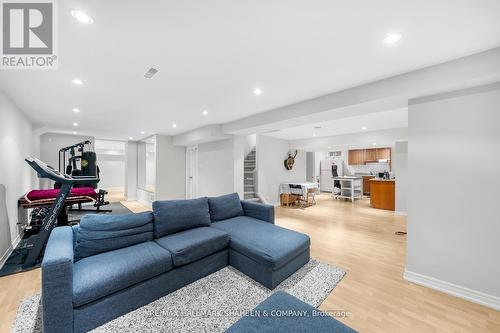 2174 Burbank Drive, Mississauga (Erin Mills), ON - Indoor Photo Showing Kitchen