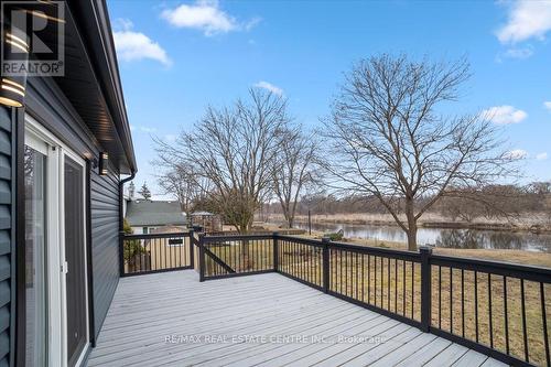 401 Fountain Street S, Cambridge, ON - Outdoor With Deck Patio Veranda