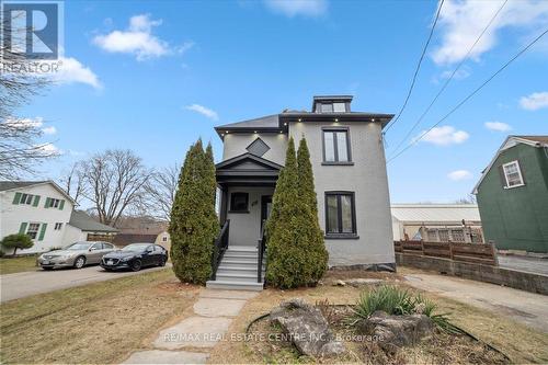 401 Fountain Street S, Cambridge, ON - Outdoor With Facade