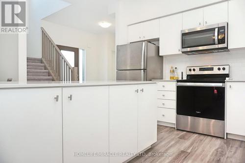 42 - 110 Fergus Avenue, Kitchener, ON - Indoor Photo Showing Kitchen