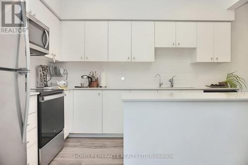 42 - 110 Fergus Avenue, Kitchener, ON - Indoor Photo Showing Kitchen