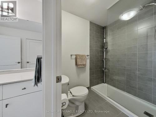 42 - 110 Fergus Avenue, Kitchener, ON - Indoor Photo Showing Bathroom