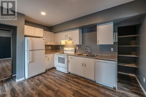 12594 Sunset Place, Summerland, BC - Indoor Photo Showing Kitchen With Double Sink