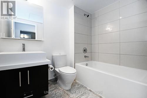 1408 - 65 St. Mary Street, Toronto (Bay Street Corridor), ON - Indoor Photo Showing Bathroom