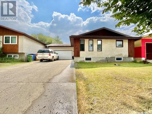 2827 Truesdale Drive, Regina, SK - Outdoor