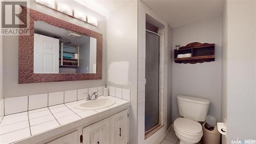 2827 Truesdale Drive, Regina, SK - Indoor Photo Showing Bathroom