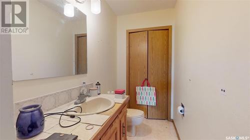 2827 Truesdale Drive, Regina, SK - Indoor Photo Showing Bathroom