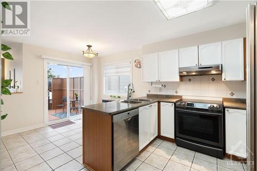 1986 Scully Way, Ottawa, ON - Indoor Photo Showing Kitchen With Double Sink