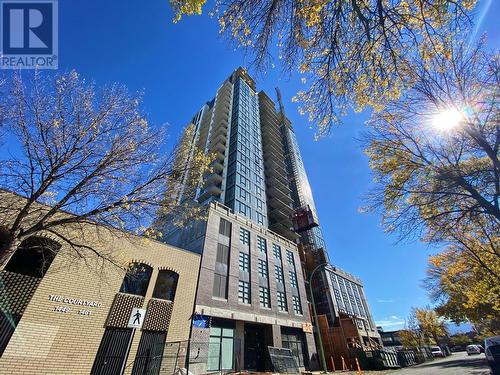 1471 St Paul Street Unit# 1011, Kelowna, BC - Outdoor With Facade