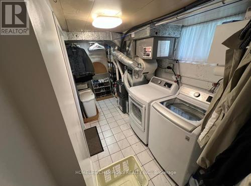 436 Oakwood Avenue, Toronto (Oakwood Village), ON - Indoor Photo Showing Laundry Room