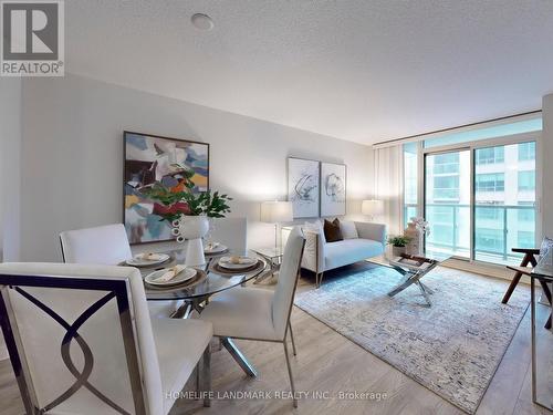 820 - 25 Lower Simcoe Street, Toronto (Waterfront Communities), ON - Indoor Photo Showing Dining Room