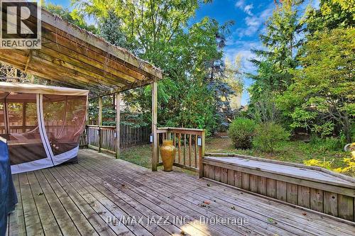 692 Avery Court, Oshawa (Pinecrest), ON - Outdoor With Deck Patio Veranda