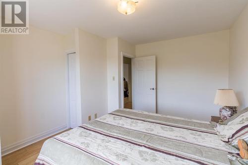 570 Macdonald Ave # 306, Sault Ste Marie, ON - Indoor Photo Showing Bedroom