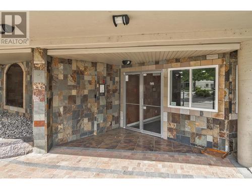 1905 Pandosy Street Unit# 303, Kelowna, BC - Outdoor